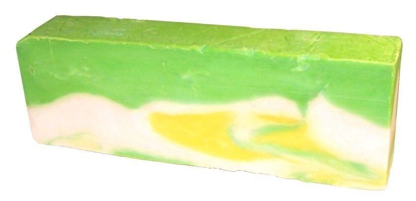 1 trance de Savon artisanal Huile d'olive - Fleur de Noni