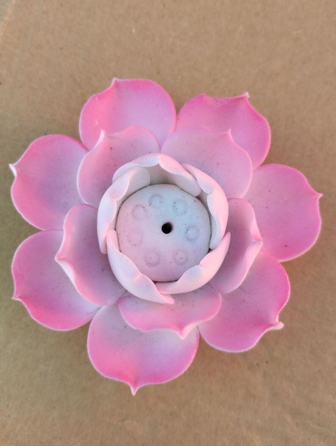 Support pour bâtons à encens - fleur de couleur rose