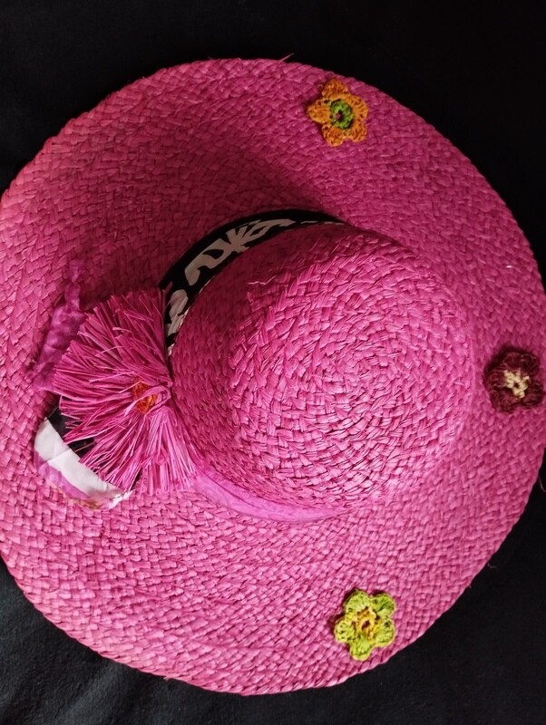Fleur à savon - chapeau