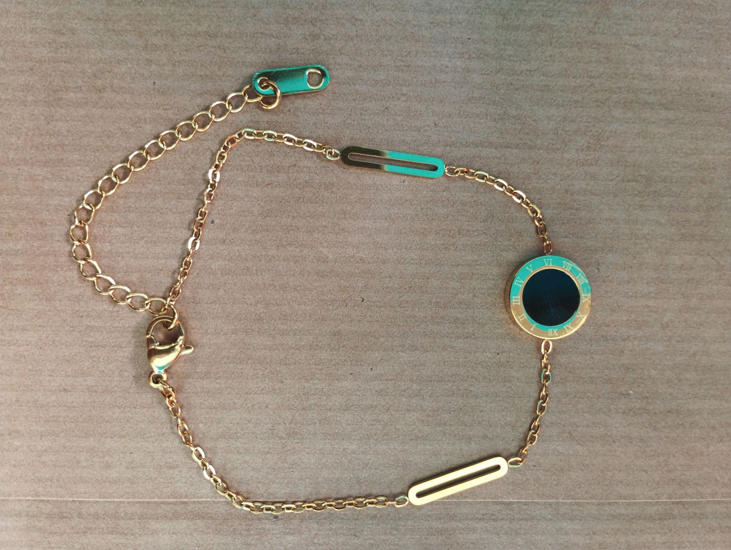 Bracelet