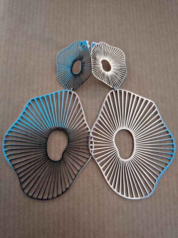 Boucle d'oreille "Eclipse"