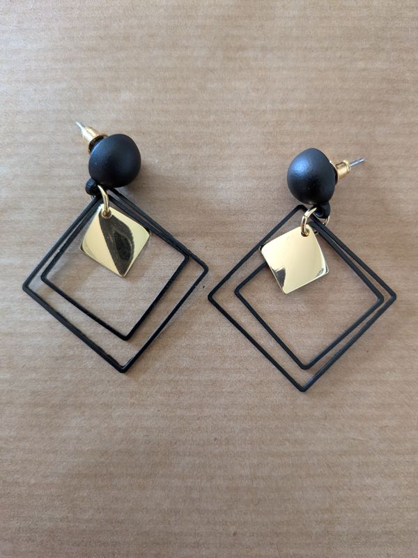 Boucles d'oreille "carrés géométriques"