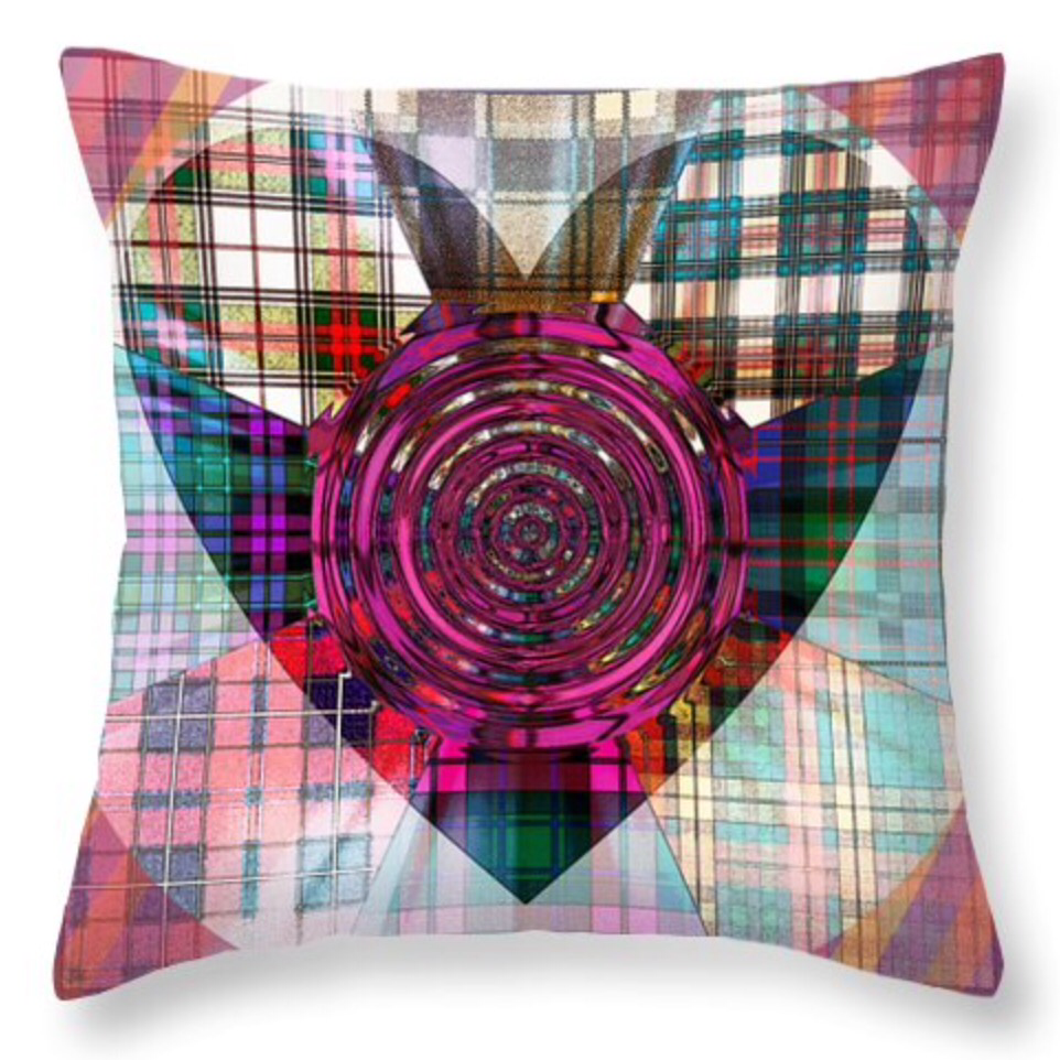 Cushion measuring 16x16 inches complete with zip and hollow fibre insert. Free Postage within uk 😀