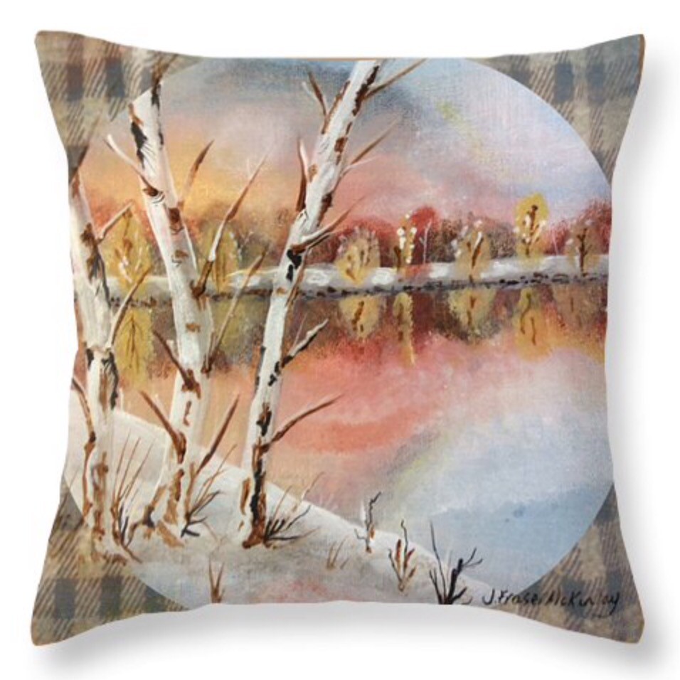 Cushion measuring 16x16 inches complete with zip and hollow fibre insert.Free Postage within uk 😀