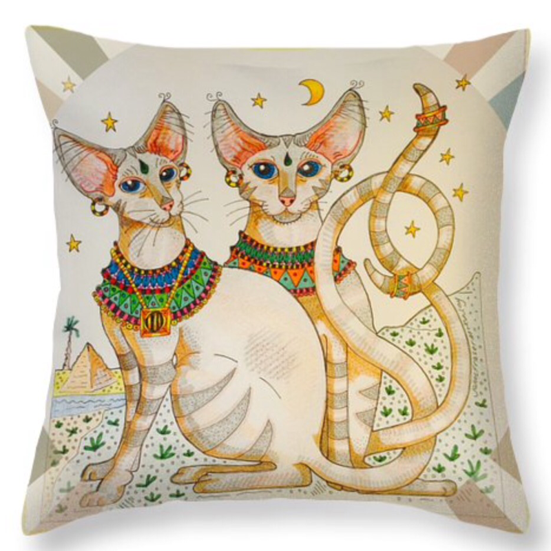 Cushion measuring 16x16 inches complete with zip and hollow fibre insert.Free Postage within uk 😀