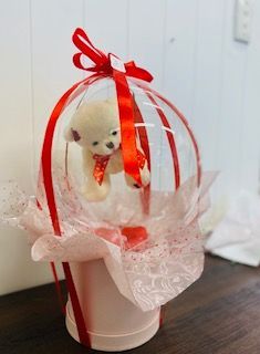 Teddy in balloon gift