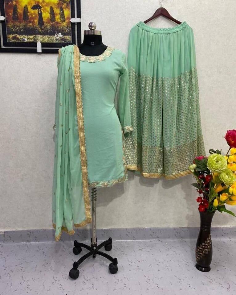 Shahrara Suit I