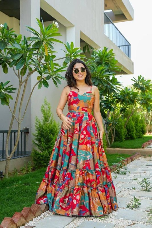 Sleeveless Floral Printed Maxi Dress