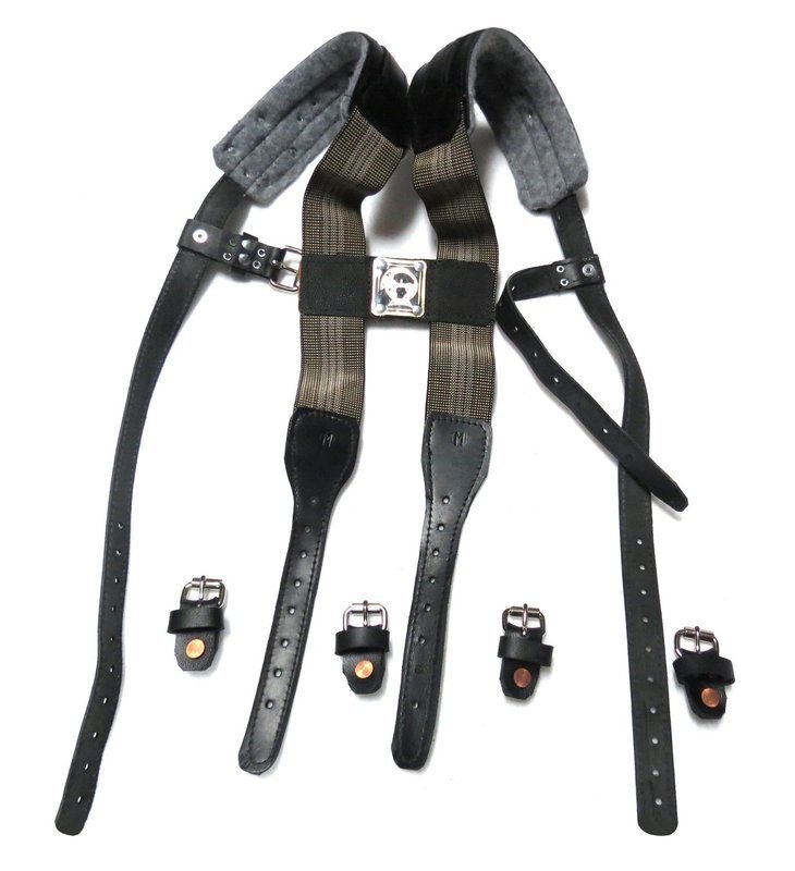 Suspenders with &quot;Heavy Duty lastics&quot; and fastenings