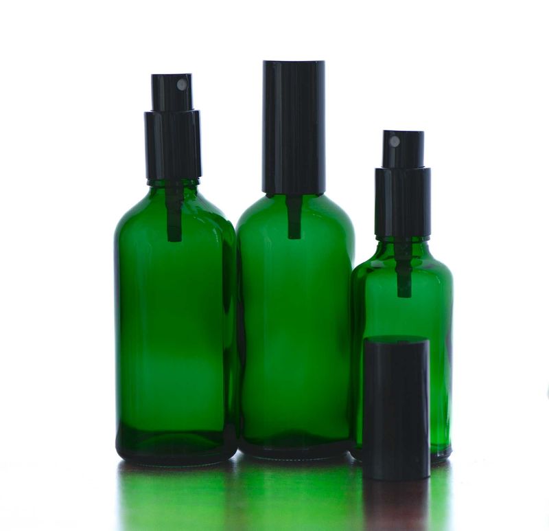 100ml Green Glass Bottle with Aluminium-Plastic Fine Mist Spray