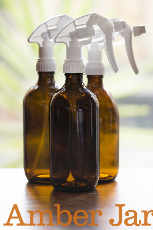 500ml Amber Glass Bottle with White Canyon Trigger Spray