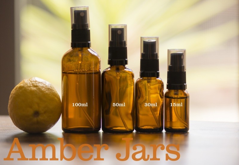 8 x 30ml Amber Glass Bottle with Fine Spray Mist or Gel / Serum Pump
