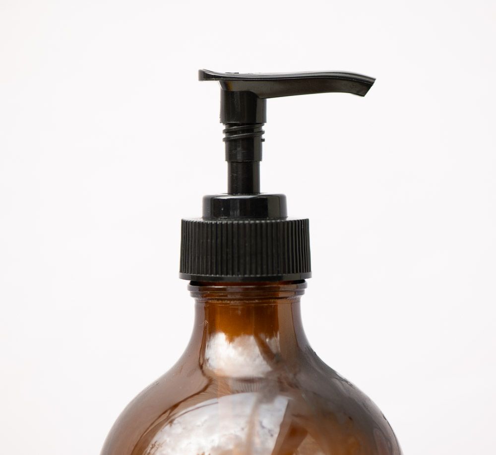 25 x 500ml Amber Glass Bottle - Lotion pump or Caps, CLOSURE: Pump Dispenser