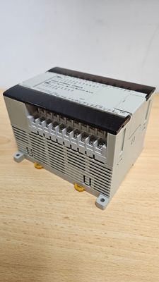 CONTROLADOR PLC OMRON CPM2A-30CDR-A