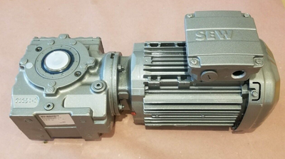 SEW EURODRIVE SA47 DRN80M4/DH