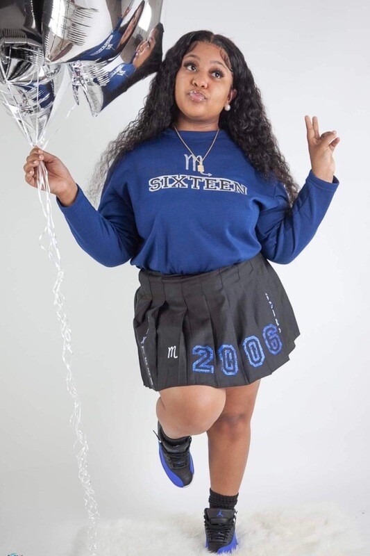 sweat shirt &amp; skirt set 💗