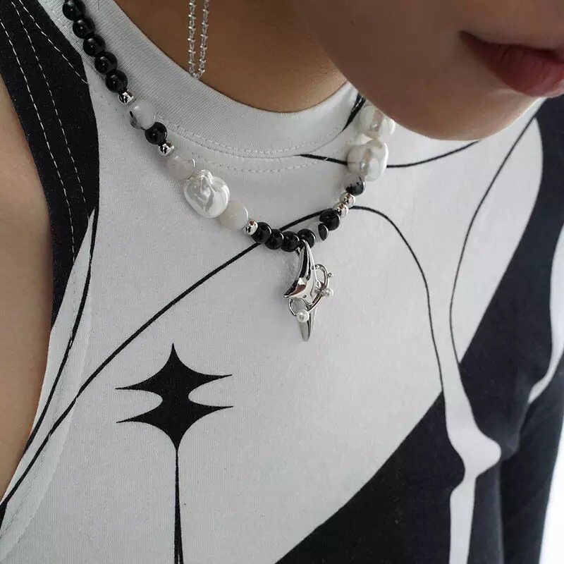 salute butterfly necklace