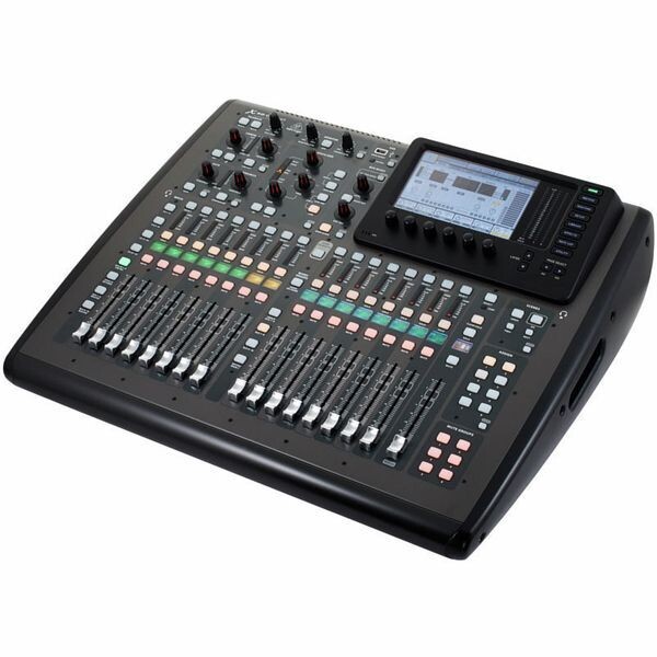 X32 Compact Digital Desk