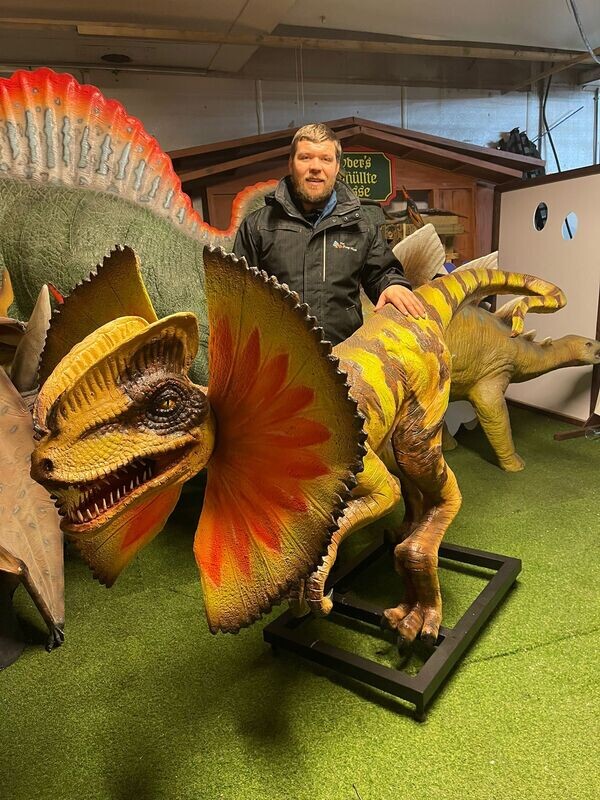 Dinosaur - Dilophosaurus