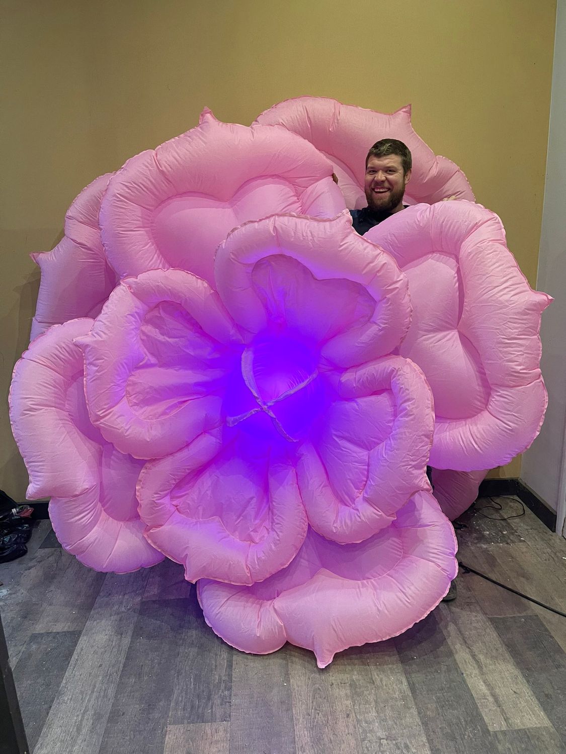 Flowers - Giant Inflatable Rose Head