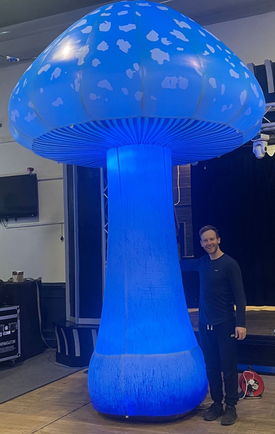 Flowers - Giant Inflatable Mushroom