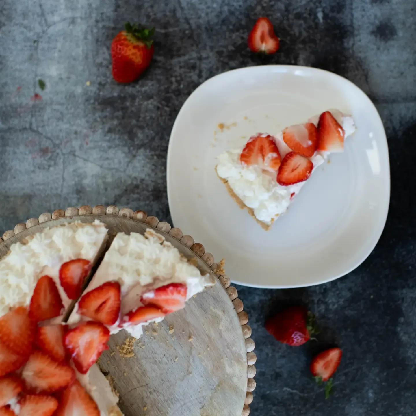 Carmie's Strawberries n Cream Cheesecake Dip
