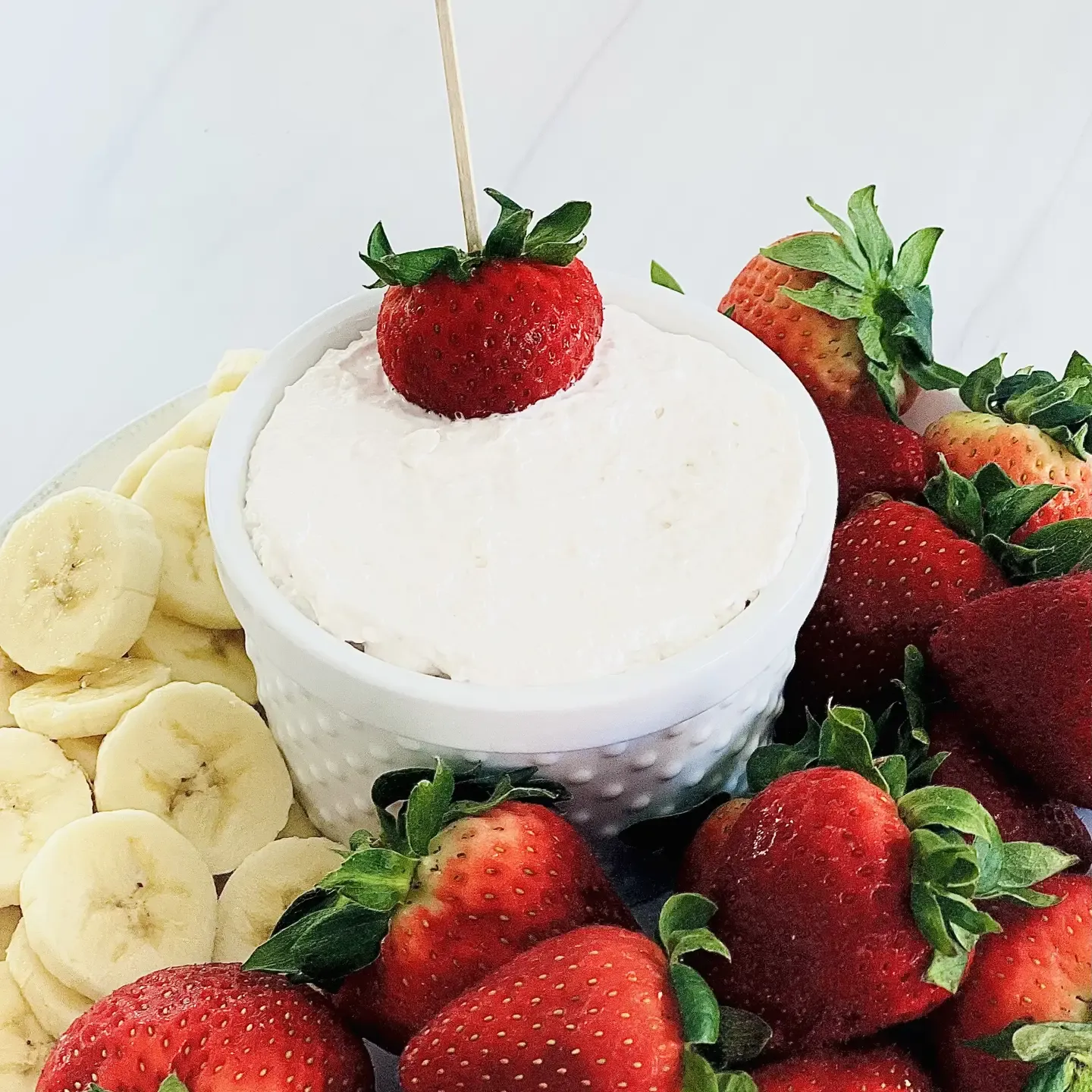 Carmie's Strawberries n Cream Cheesecake Dip