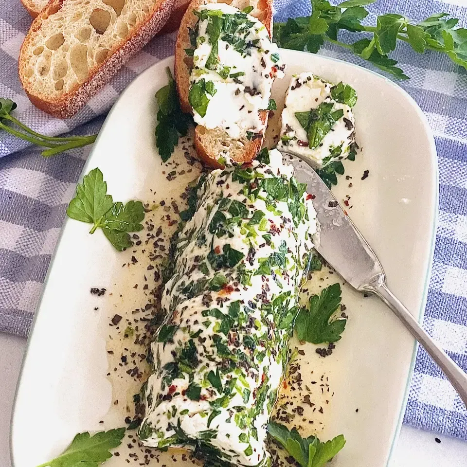 Carmie's Basil Pesto Dipping Oil Seasoning