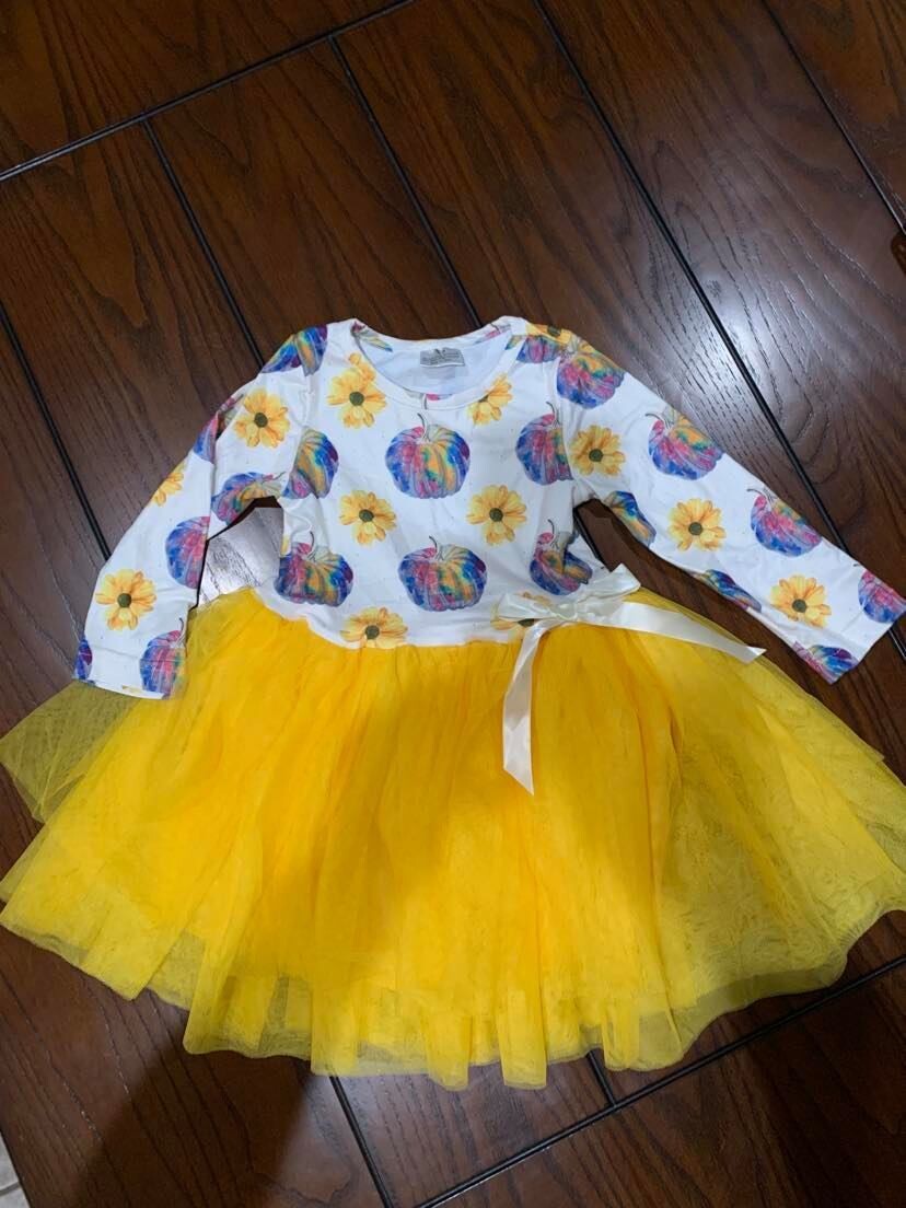 Rainbow Pumpkin Tulle  - 2t
