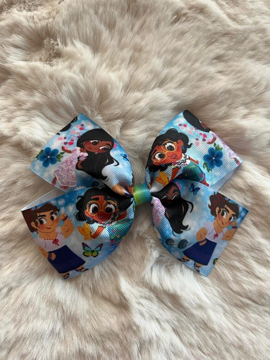 Bow1857 - Encanto Blue Sisters