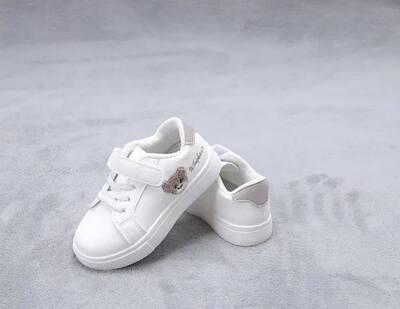 White Sneakers - 7 Toddler