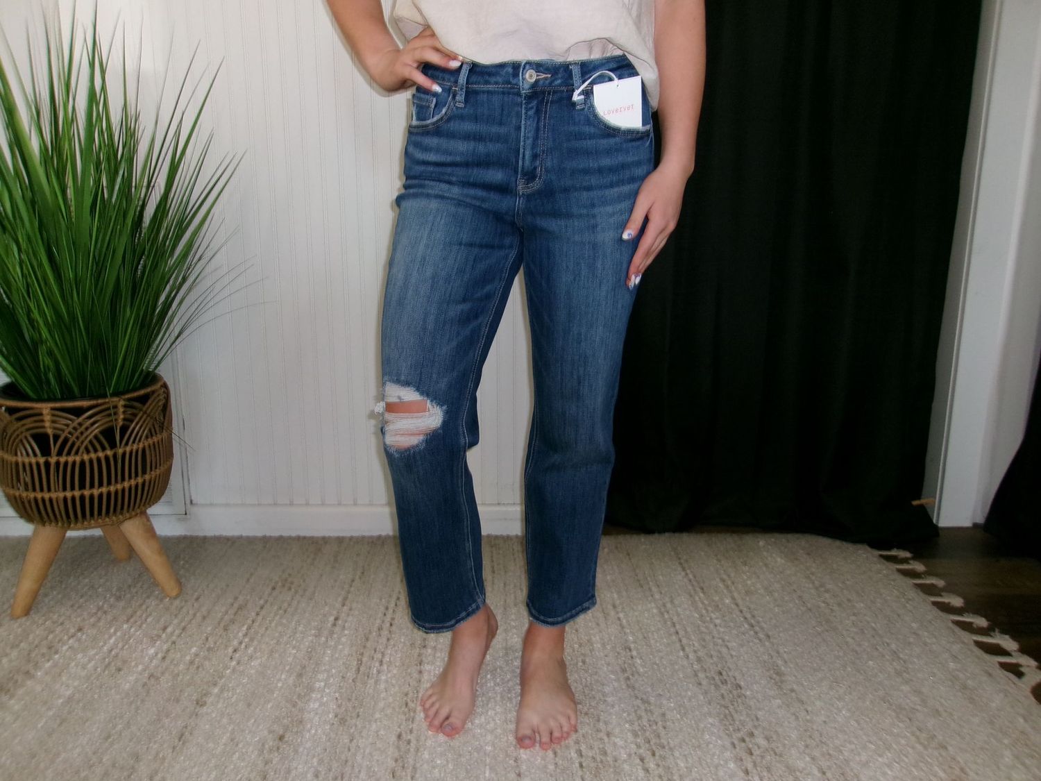 Lovervet High Rise Ankle Straight Jean