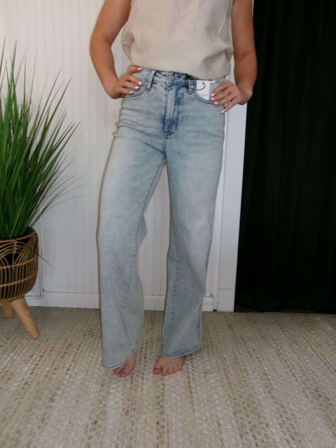 JUDY BLUE VINTAGE WIDE LEG JEANS