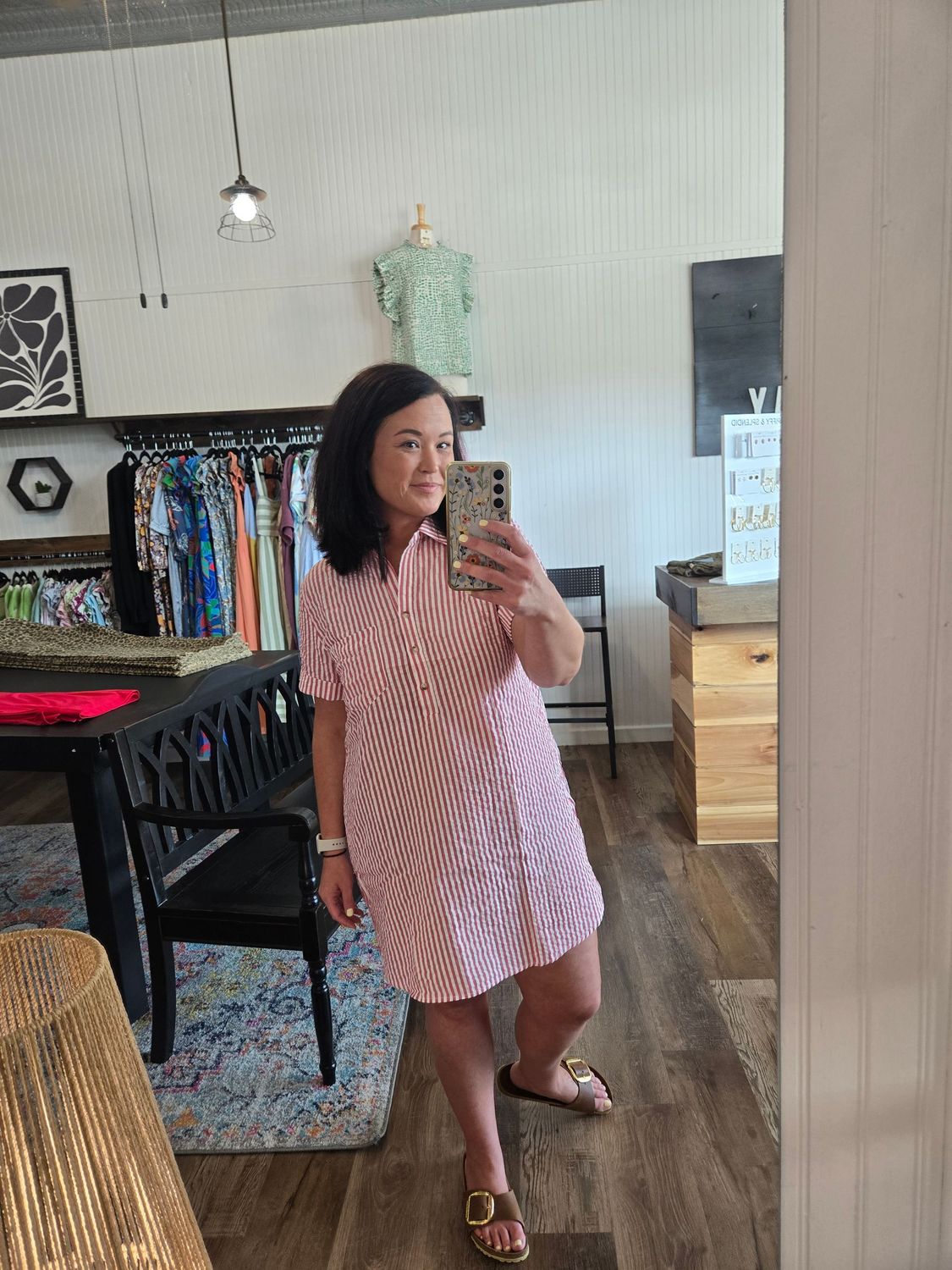 STRIPED SEERSUCKER SHIRT DRESS (RED)