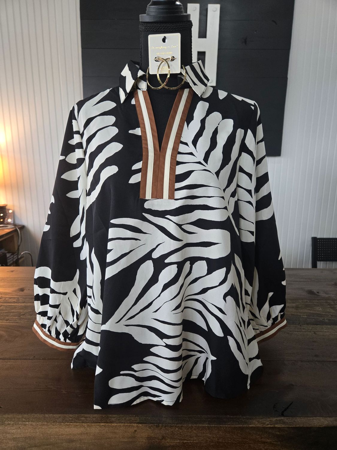 JODIFL BLACK LEAF PRINT TOP