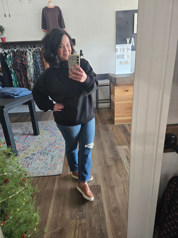 ROYCE MOCK-CREW FLEECE (BLACK)