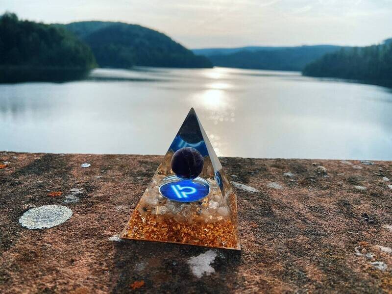 1A02 Orgonit Pyramide Kristall Reiki Amethyst Chakra Meditation Home Dekor Sphere Stein Schutz