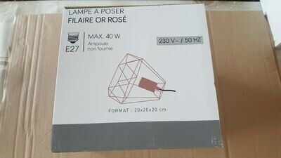 LAMPE A POSER NOW DESIGN COULEUR OR ROSE CULOT E27