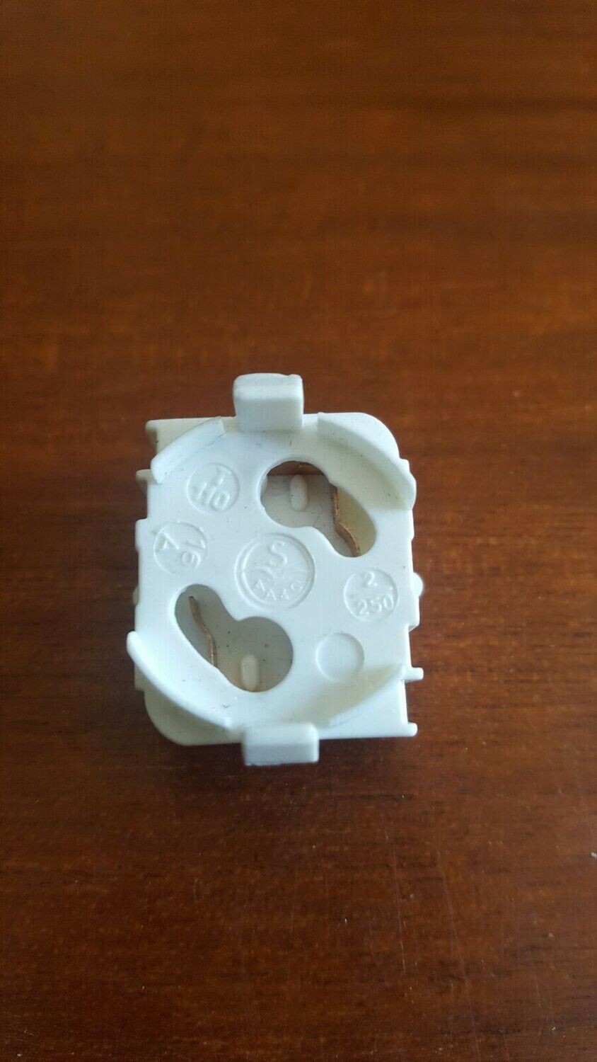 SUPPORT STARTER POUR TUBE FLUORESCENT / LED STUCCHI MODÈLE 16 A