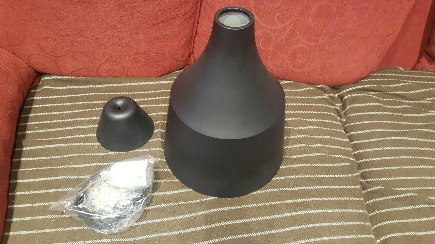 LUMINAIRE SUSPENDU NOIR NORDLUX MODÈLE GRACE