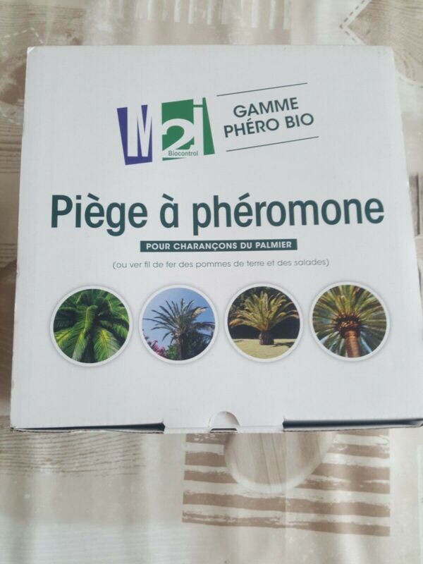 PIÈGE À PHÉROMONE COMPLET POUR LE VER FIL DE FER (TAUPIN) DES P.D.T ET SALADES