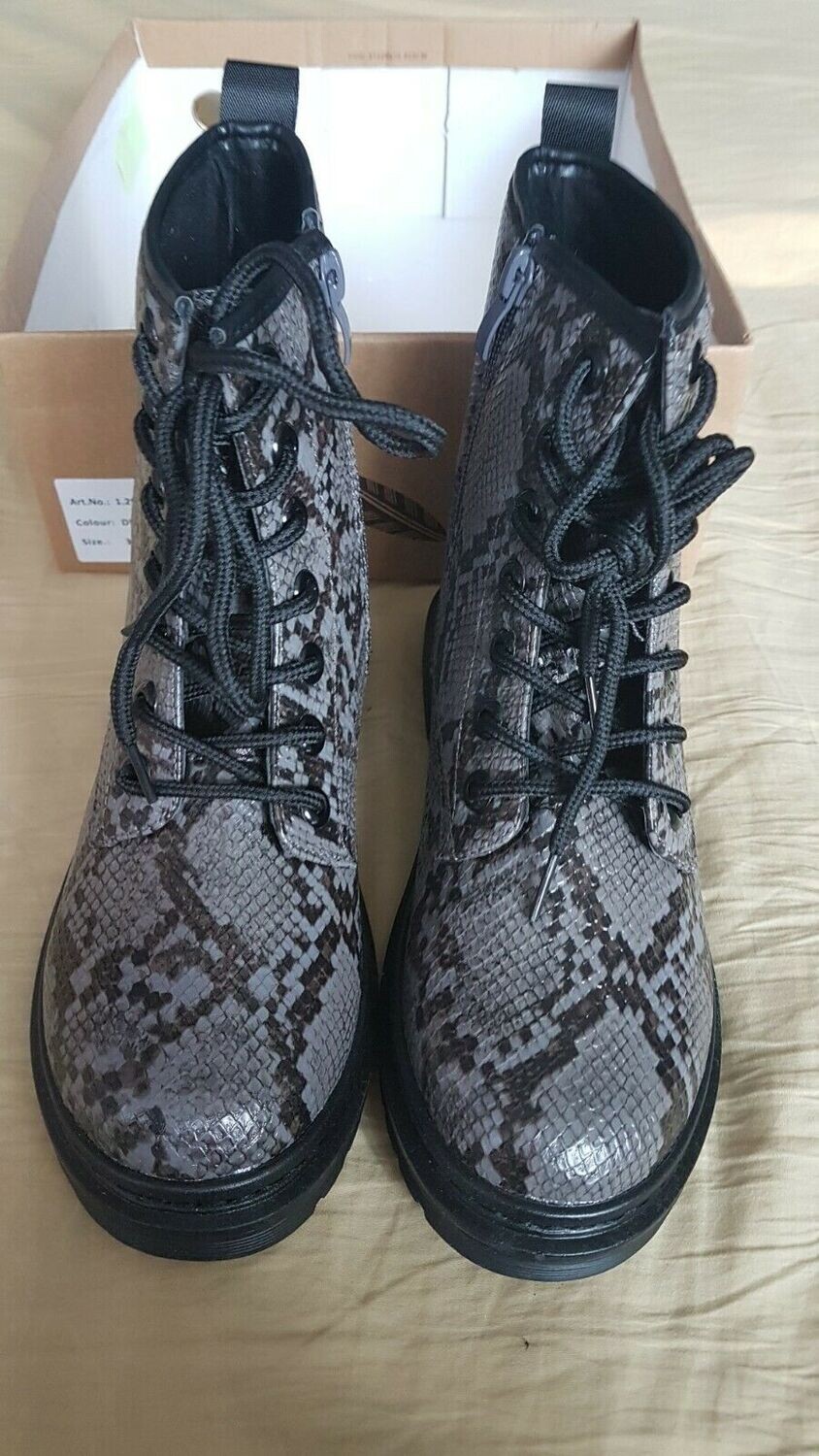 Boots stylées pointure 38