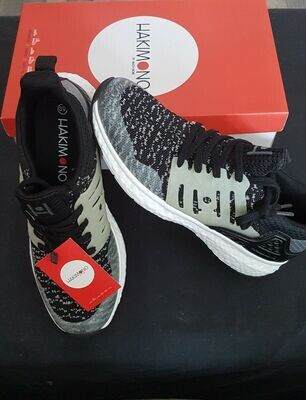 BASKETS hommes ou femmes HAKIMONO pointure 39