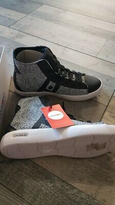 baskets hommes ou femmes HAKIMONO pointure 38
