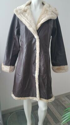 Manteau long col en fausse fourrure ALEXANDRA BY BETTINA SANZ taille 42/44 neuf sous blister
