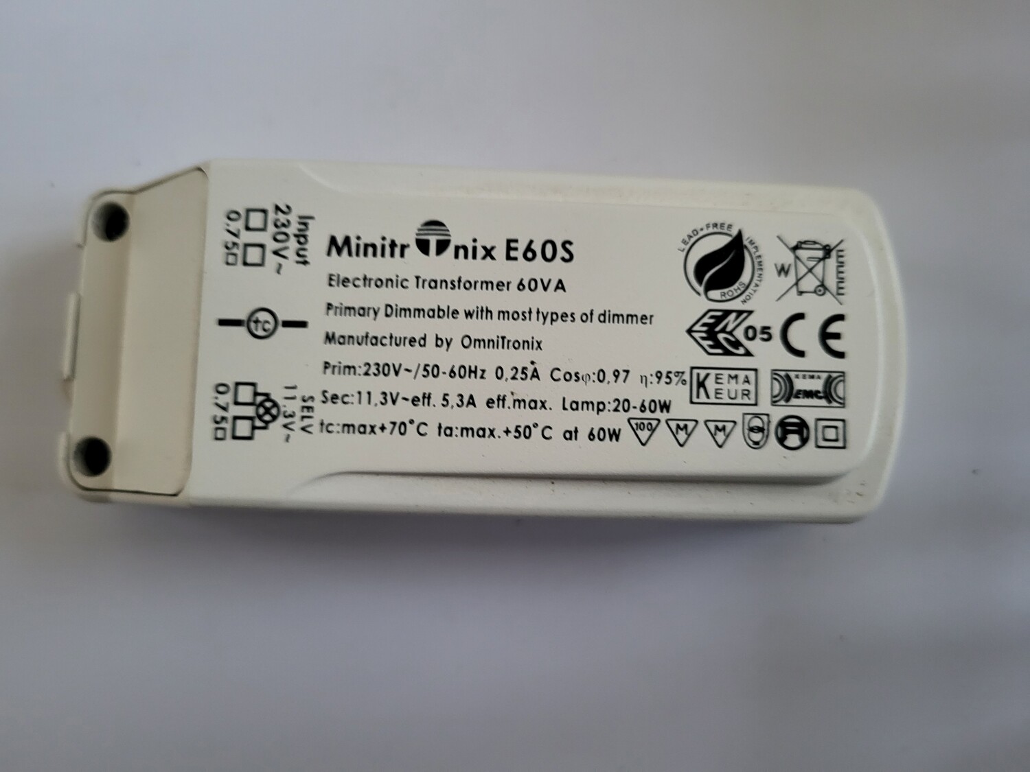 TRANSFORMATEUR MINITRONIX  MODÈLE E60S ELECTRONIQUE 20-60 WATTS