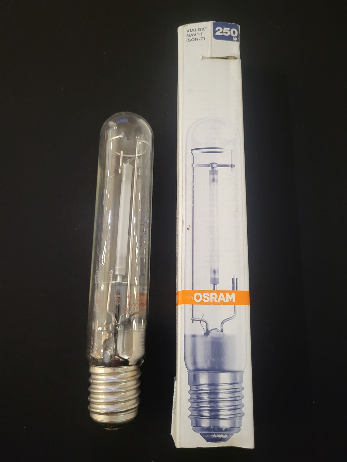 OSRAM VIALOX NAV-T (SON-T)SODIUM HAUTE PRESSION 250W E40 TUBULAIRE