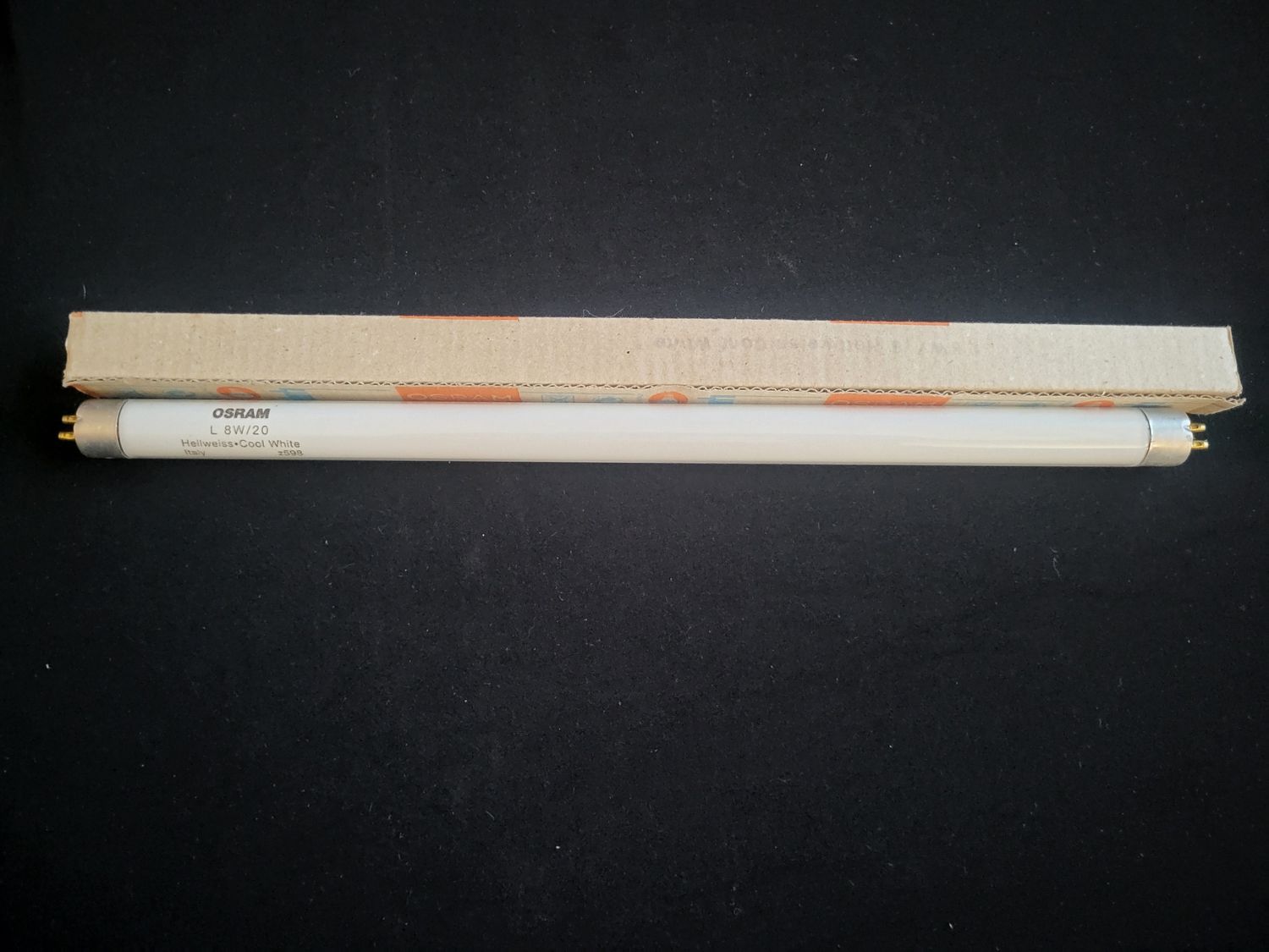 OSRAM L 8W/20 TUBE FLUORESCENT