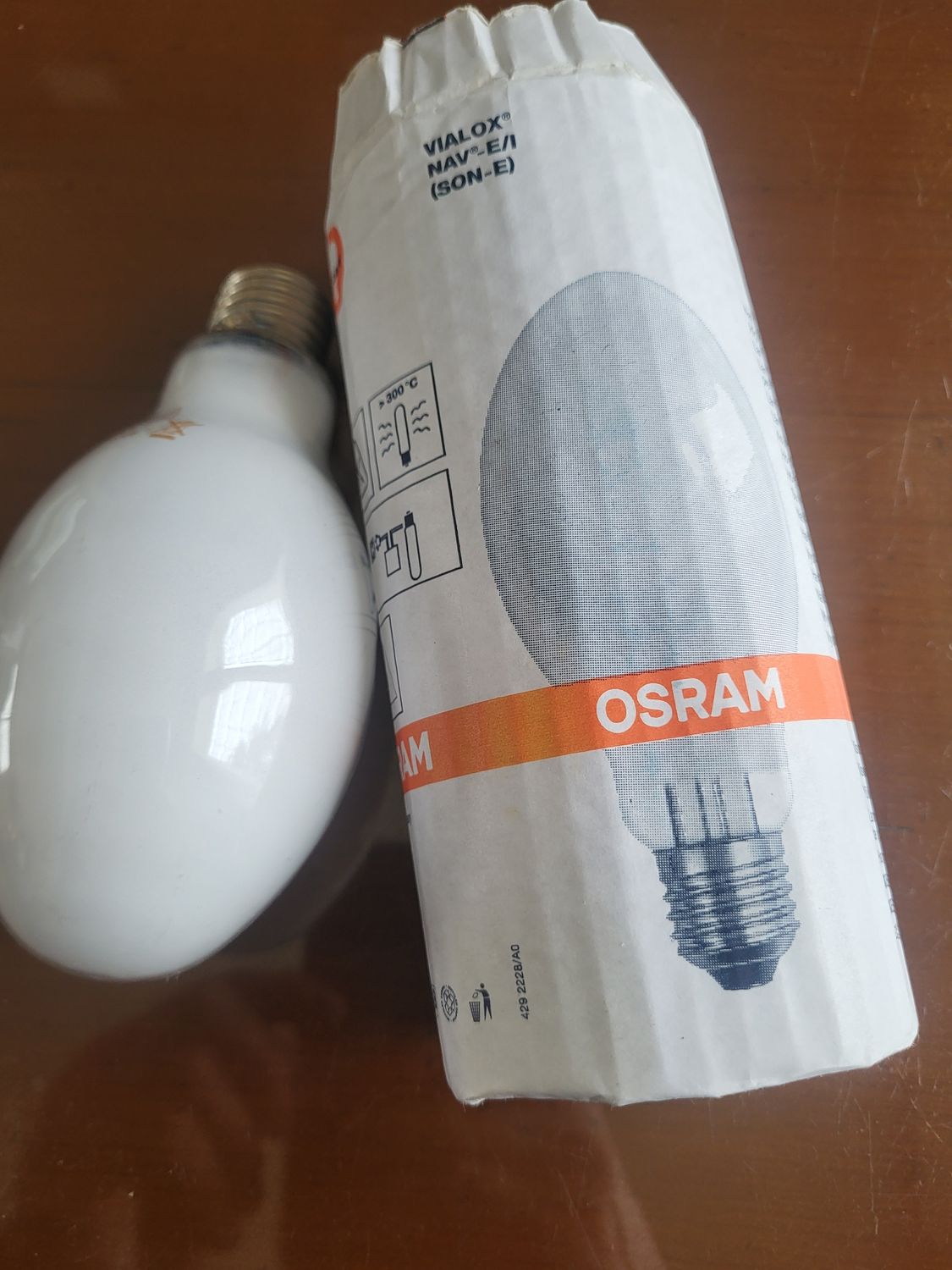 OSRAM VIALOX NAV-E/I (SON-E) 70W CULOT E27
