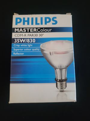 PHILIPS MASTER COLOUR CDM-R 35W/830 PAR30 30° CULOT E27